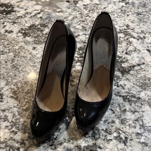 Michael Kors Glossy Black Heels